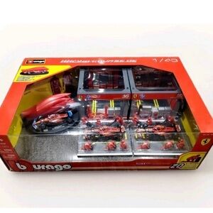 Bburago 1:43 Deluxe Paddock Set Ferrari Racing 3x F1 Cars Pit Crew NEW 20pc Set